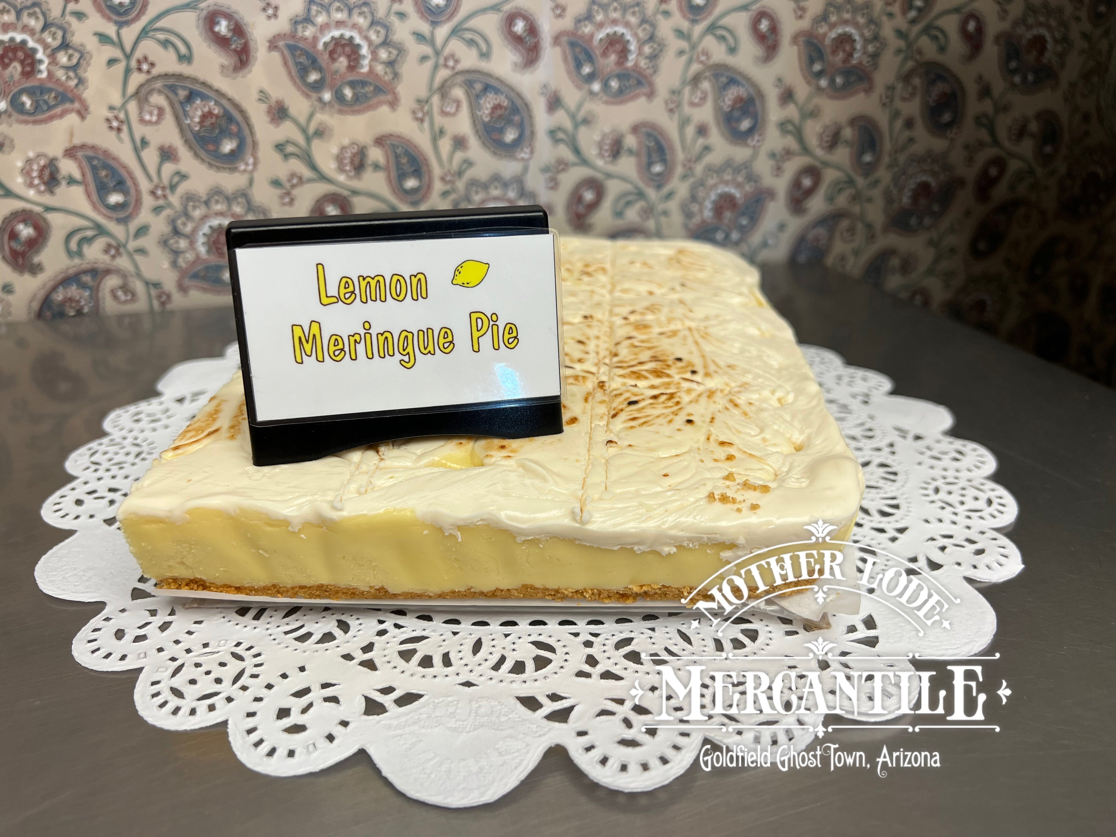 Lemon Meringue Fudge Box