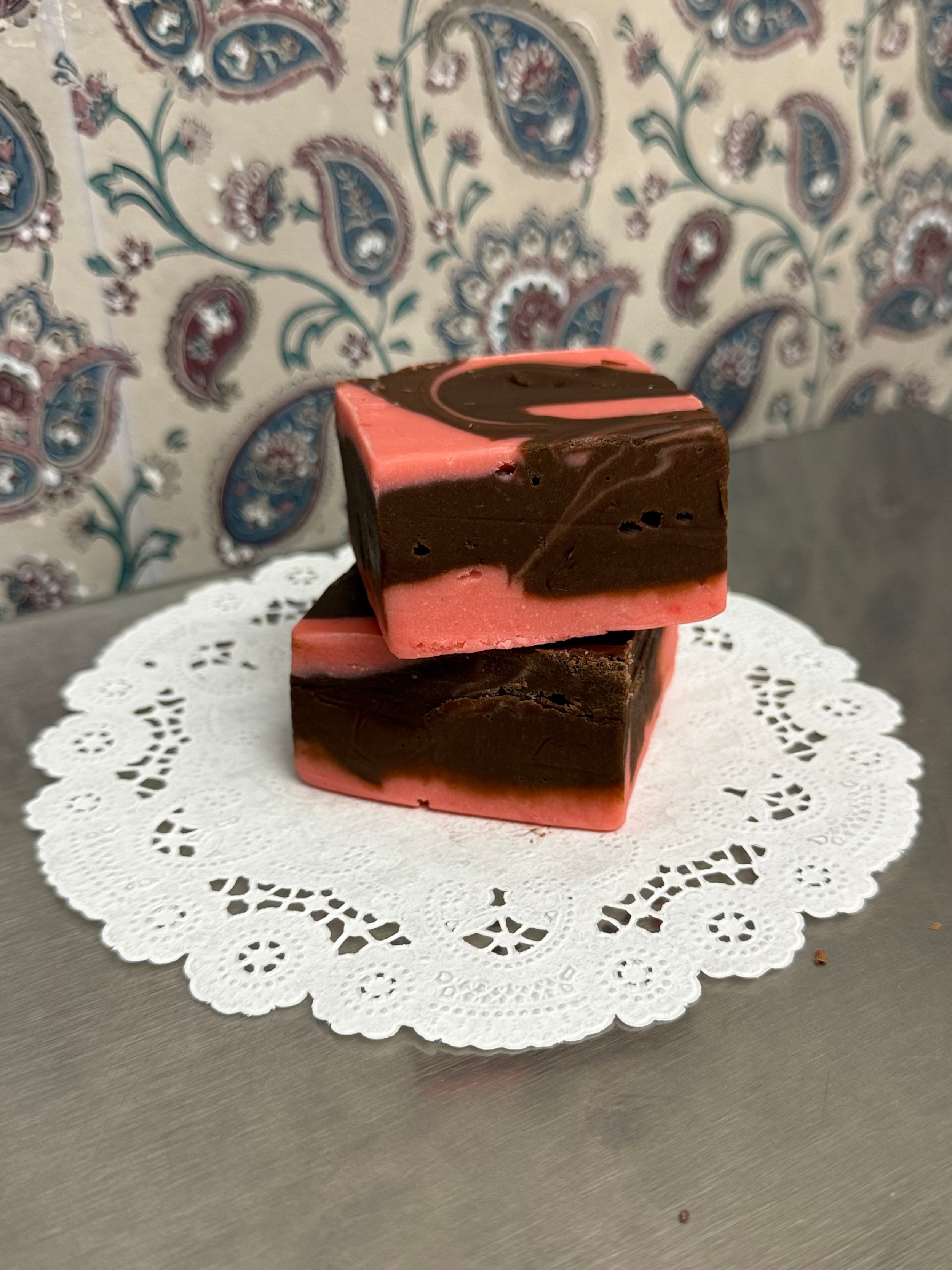 Amaretto Chocolate Fudge Box